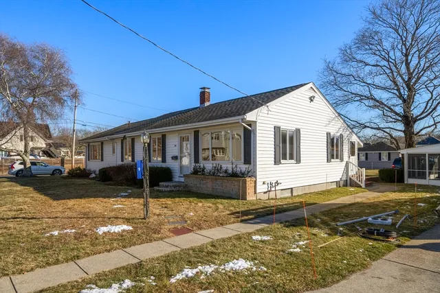 $529,900 | 9 Whitsbourgh Street, Taunton, MA 02780