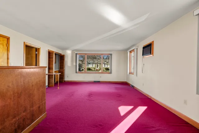 $529,900 | 9 Whitsbourgh Street, Taunton, MA 02780