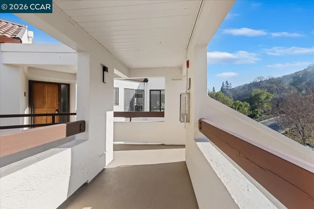 $898,000 | 3874 Terra Granada Drive, Unit 4C, Walnut Creek, CA 94595