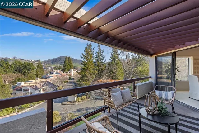 $898,000 | 3874 Terra Granada Drive, Unit 4C, Walnut Creek, CA 94595