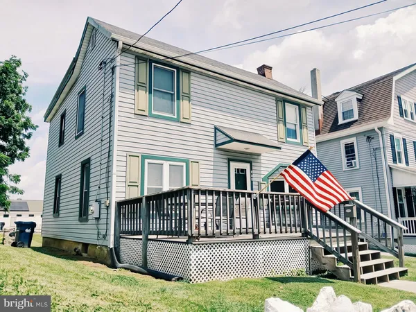 $325,000 | 219 East South Street, Kennett Square, PA 19348