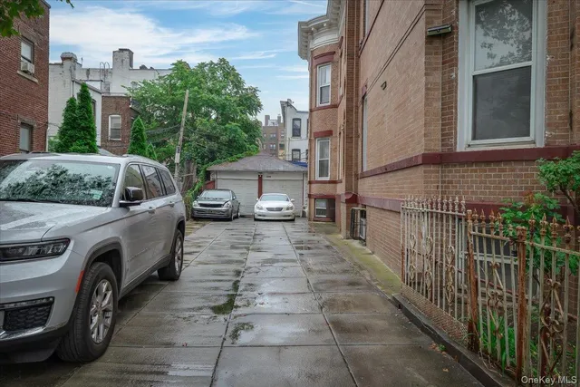 $1,499,995 | 515 East 26th Street | Flatbush