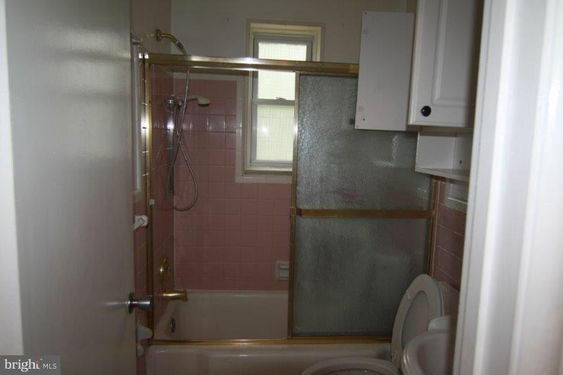 3522 Hargo Street Silver Spring, MD 20906 - Photo 4 of 9 Bath