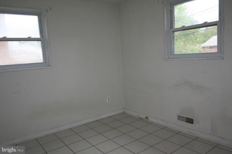 3522 Hargo Street Silver Spring, MD 20906 - Photo 5 of 9 Bedroom