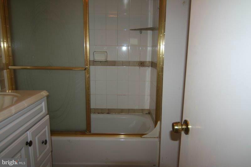 3522 Hargo Street Silver Spring, MD 20906 - Photo 8 of 9 Bath
