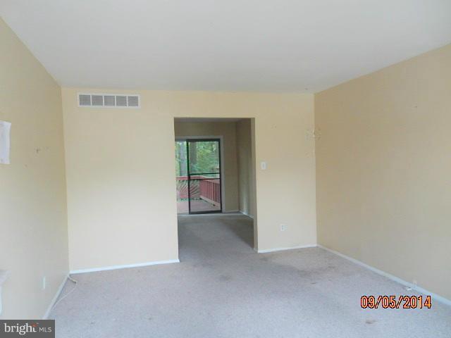 3507 Santee Road Baltimore, MD 21236 - Photo 2 of 11 Living Room