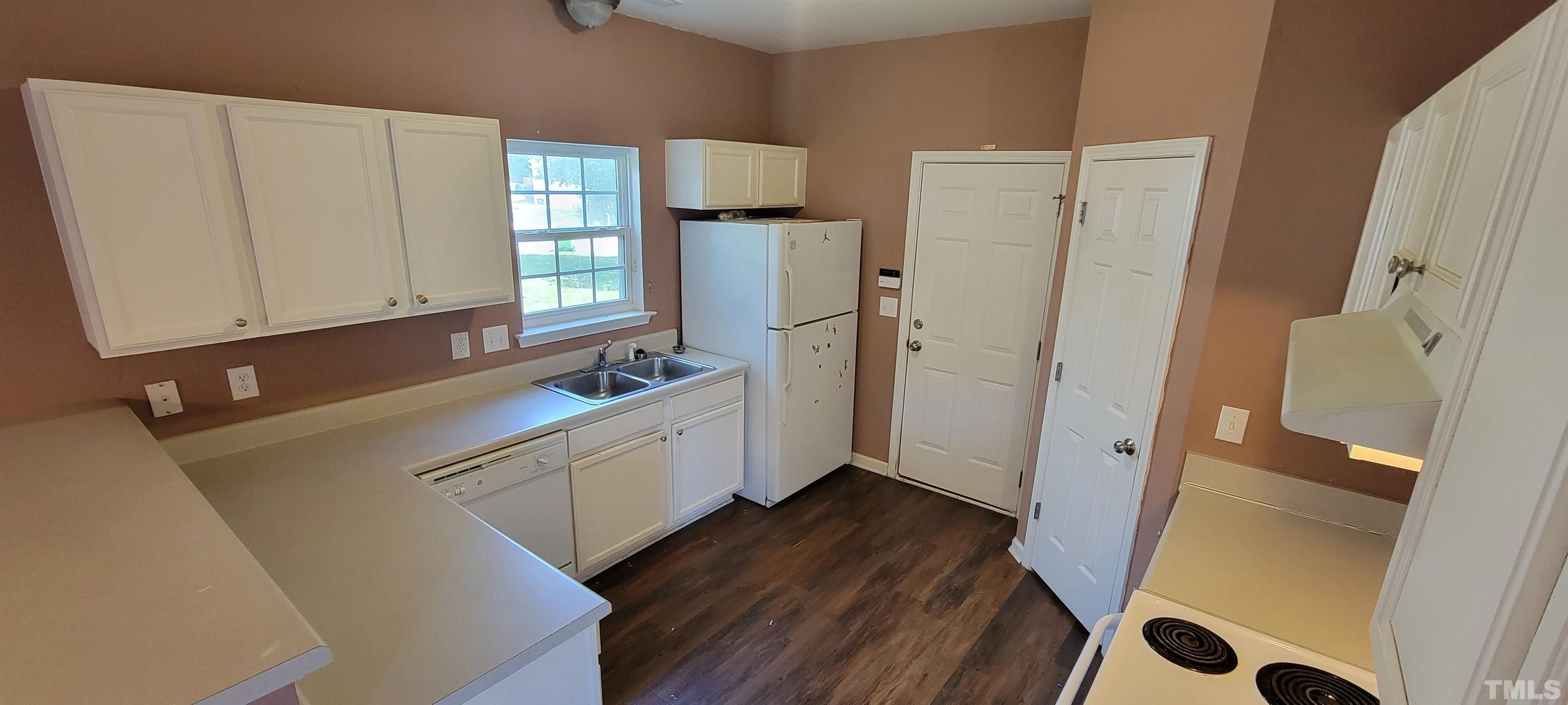 3120 Rendezvous Drive Raleigh, NC 27610 - Photo 3 of 15
