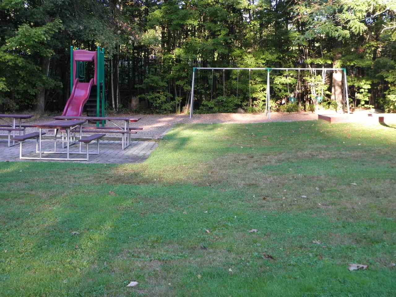 10 Strawberry Bank Road, Unit 11 Nashua, NH 03062 - Photo 12 of 14