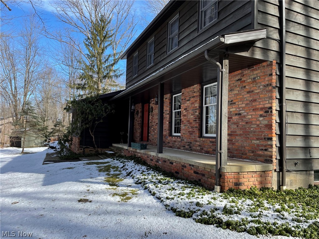 17103 Messenger Road Chagrin Falls, OH 44023 - Photo 2 of 17 Gallery Image 2