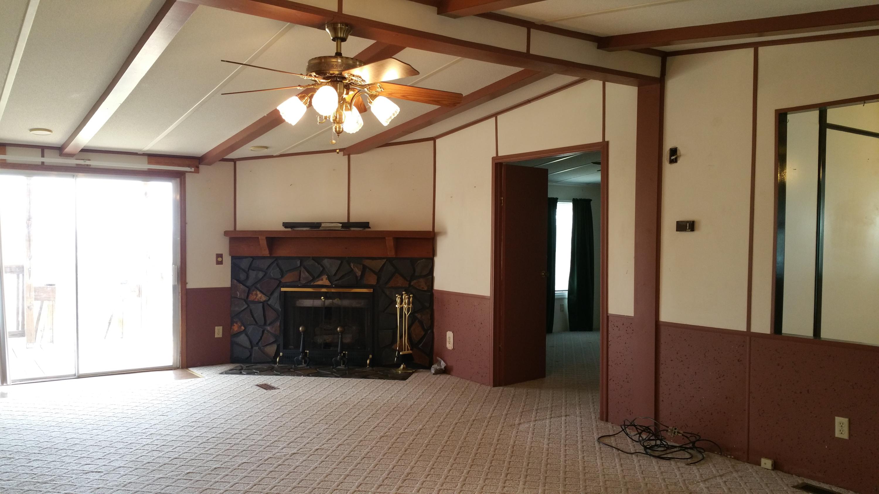 105 Indian Rose Road Vinton, VA 24179 - Photo 3 of 44 2015-03-17 15.35.50 - Copy.jpg