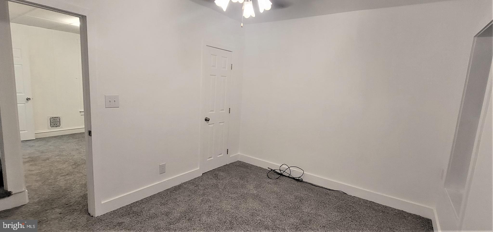 2144 Kutztown Road Reading, PA 19605 - Photo 15 of 27 BEDROOM 1 PRIVATE