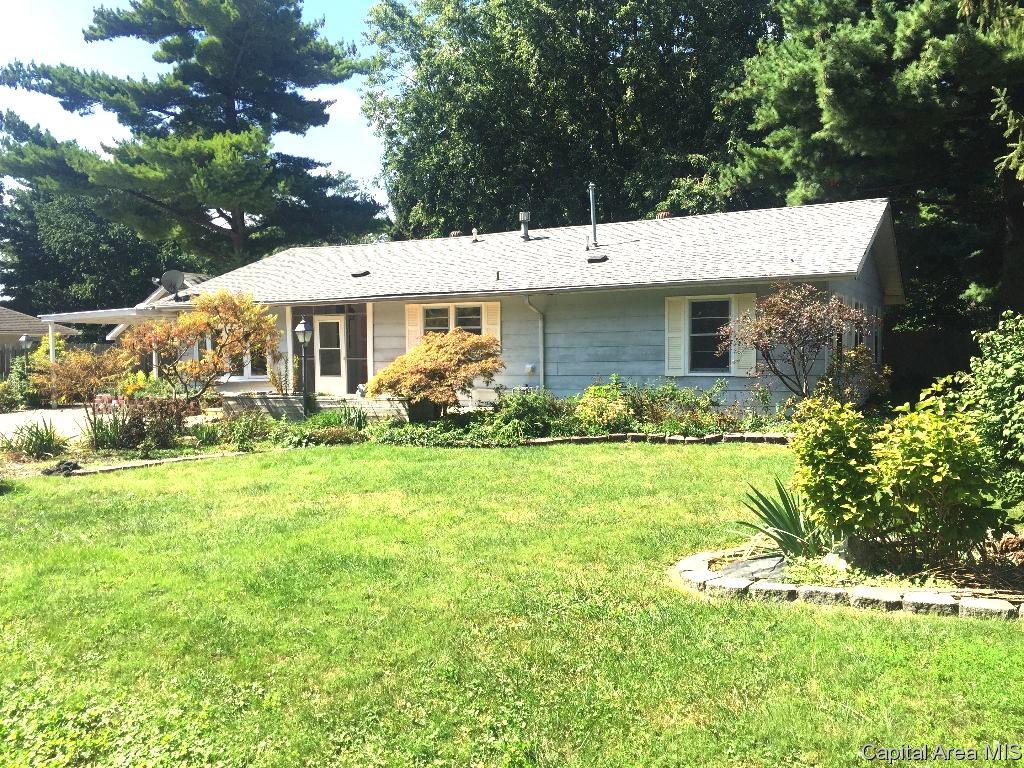 3135 Rita Avenue Springfield, IL 62703 - Photo 3 of 28