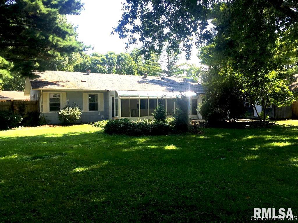 3135 Rita Avenue Springfield, IL 62703 - Photo 5 of 28