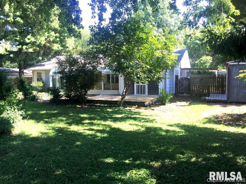 3135 Rita Avenue Springfield, IL 62703 - Photo 6 of 28