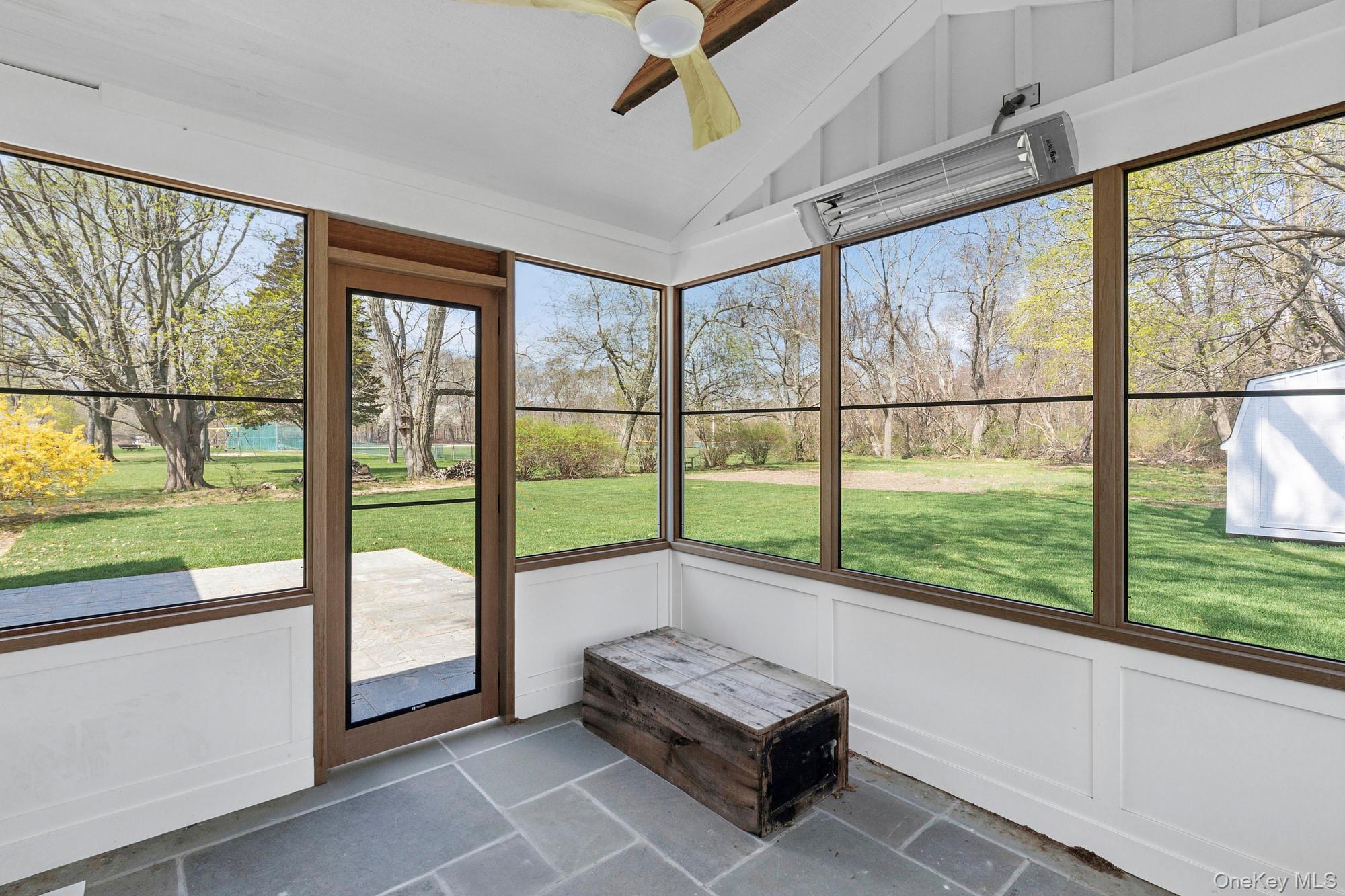 5075 Main Road Laurel, NY 11948 - Photo 13 of 15 3 Season Room/Sunroom