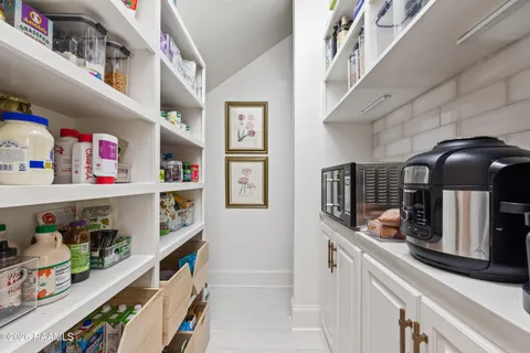 $1,355,000 | 310 Sawgrass Lane, Broussard, LA 70518