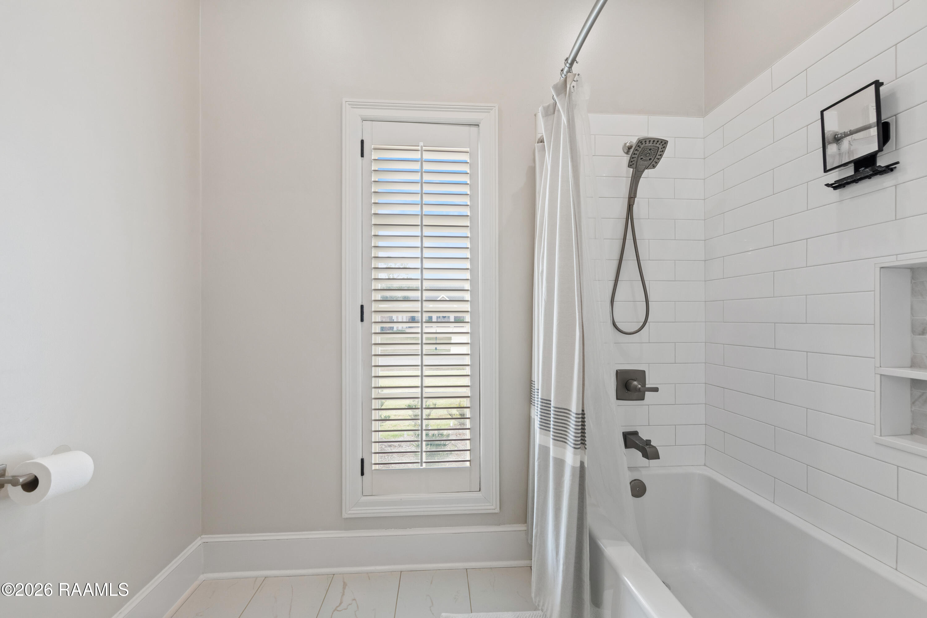 310 Sawgrass Lane Broussard, LA 70518 - Photo 32 of 60 310SawgrassCr-66