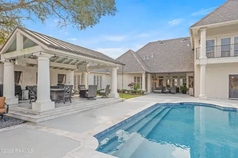 $1,355,000 | 310 Sawgrass Lane, Broussard, LA 70518