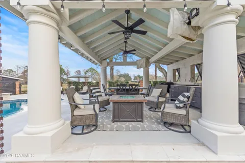 $1,355,000 | 310 Sawgrass Lane, Broussard, LA 70518