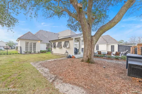 $1,355,000 | 310 Sawgrass Lane, Broussard, LA 70518