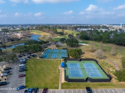 $1,355,000 | 310 Sawgrass Lane, Broussard, LA 70518