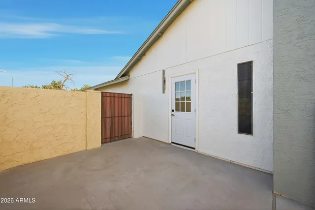 $575,000 | 8043 West Tuckey Lane, Glendale, AZ 85303