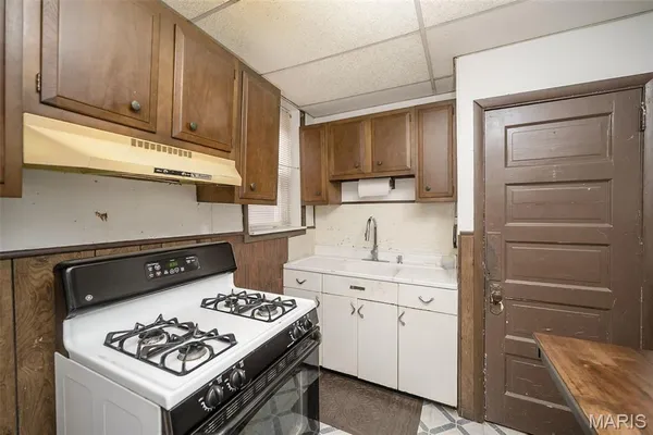 $200,000 | 5208 Gresham Avenue, St. Louis, MO 63109