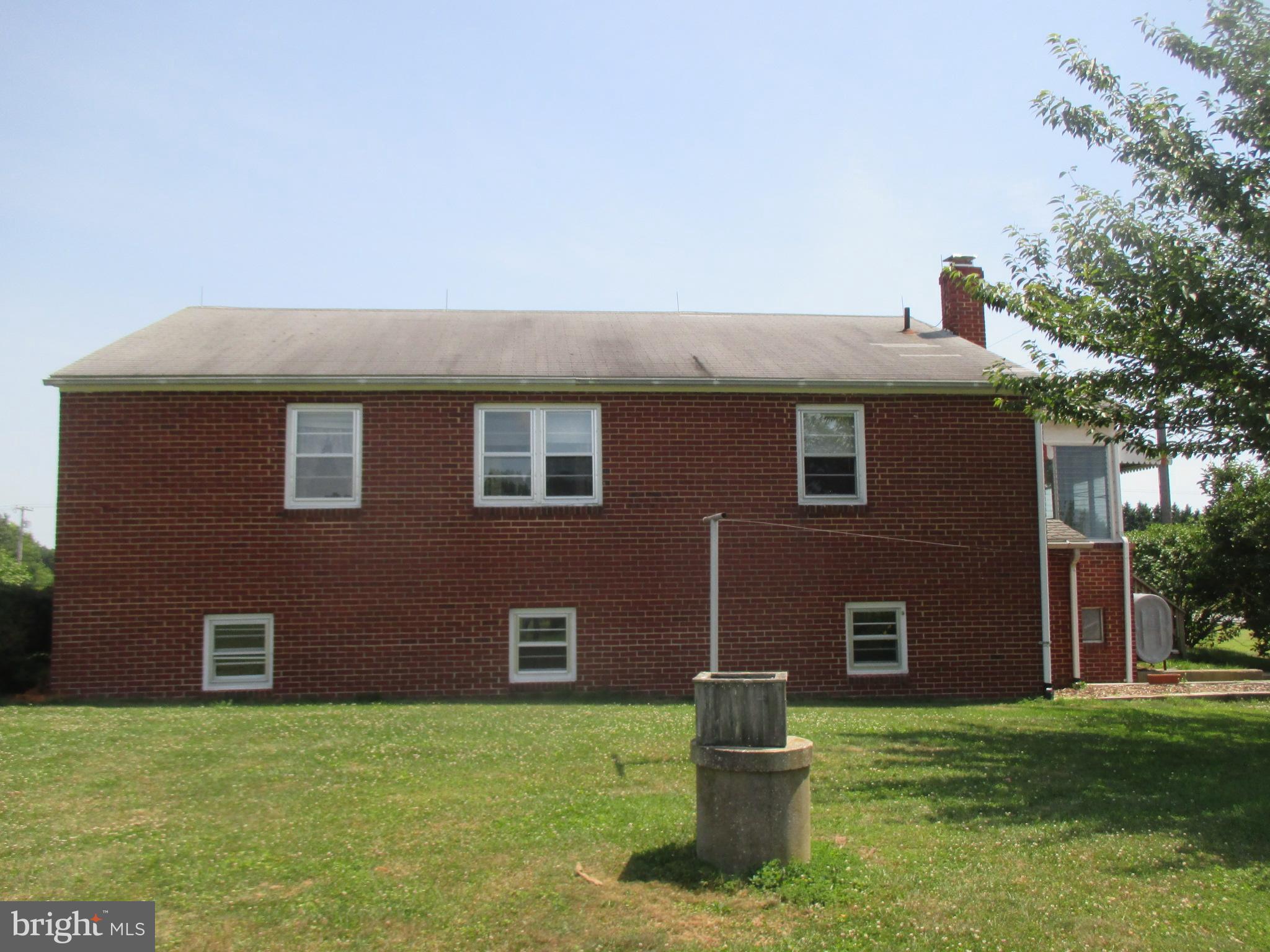 230 West Bay Front Road Lothian, MD 20711 - Photo 2 of 30 a house that has a big yard