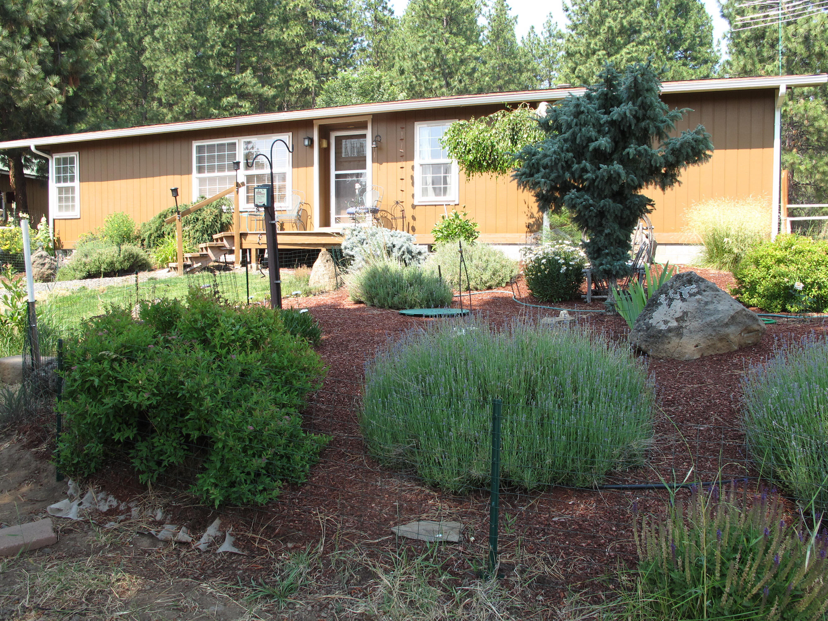 4366 Round Lake Road Klamath Falls, OR 97601 - Photo 1 of 39 1 Primary