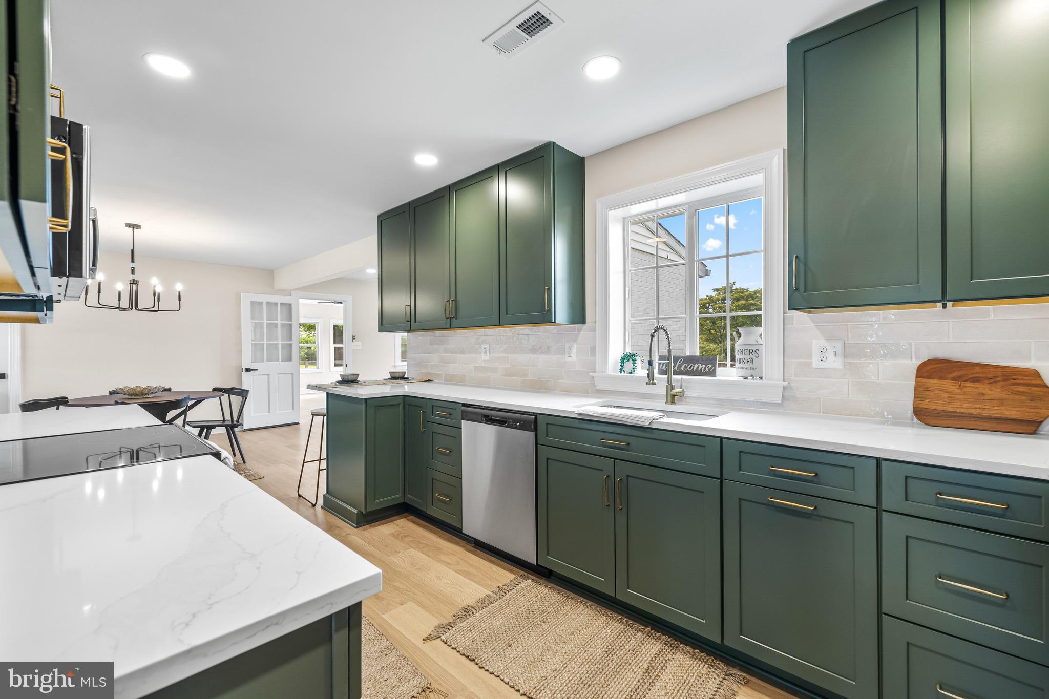 1733 Bollinger Road Westminster, MD 21157 - Photo 11 of 35