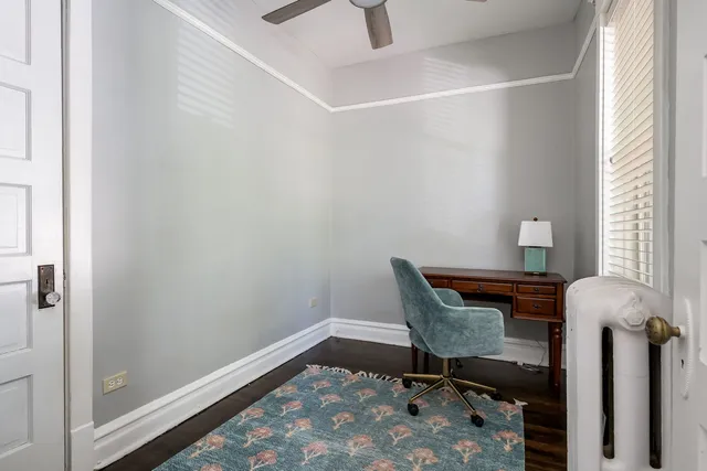 $2,650 | 917 Wenonah Avenue, Unit 2, Oak Park, IL 60304