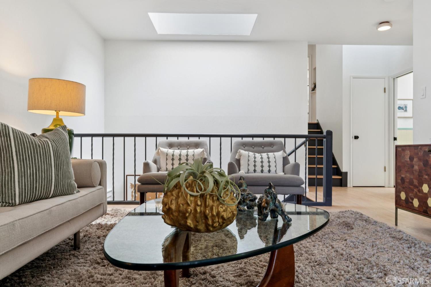 834 Congo Street San Francisco, CA 94131 - Photo 8 of 43
