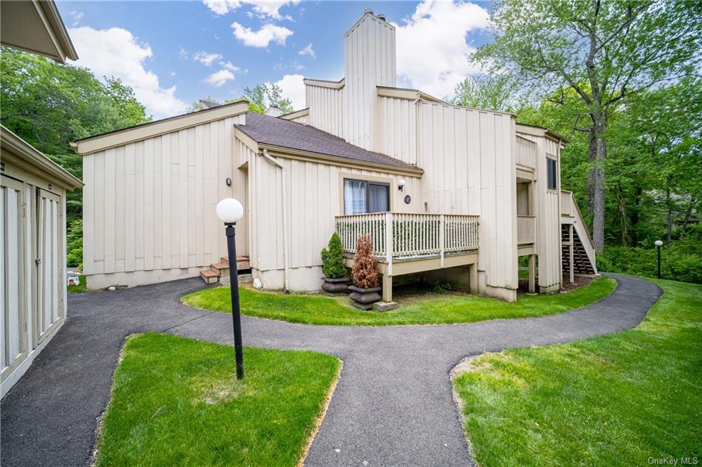 274 Maplewood Drive, South Salem, NY 10590 Compass