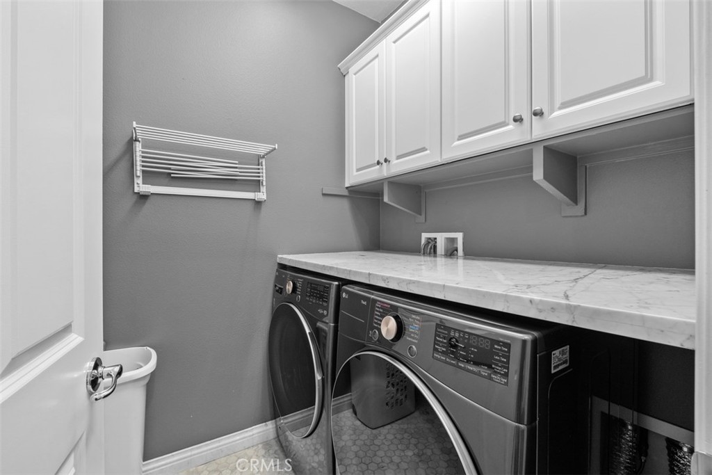 60 Visionary Irvine, CA 92618 - Photo 21 of 39 upstairs laundry