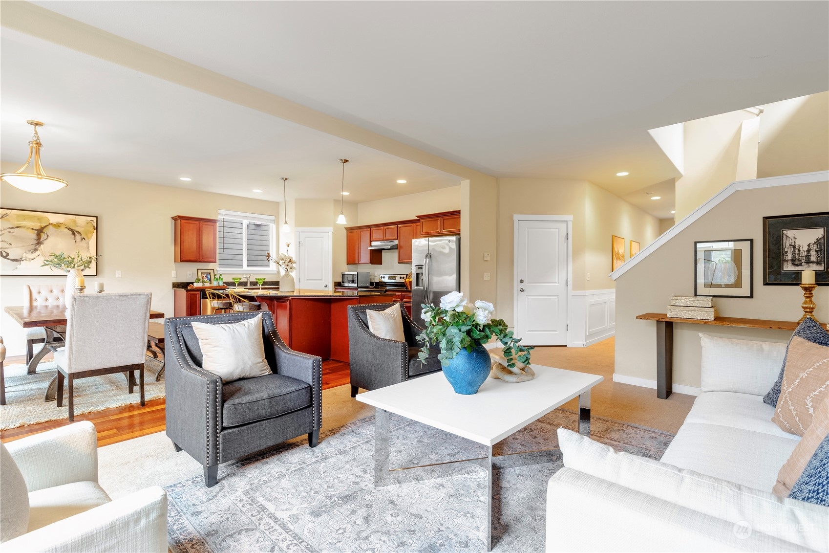 633 Ilwaco Place Northeast Renton, WA 98059 - Photo 11 of 30 Gallery Image 11