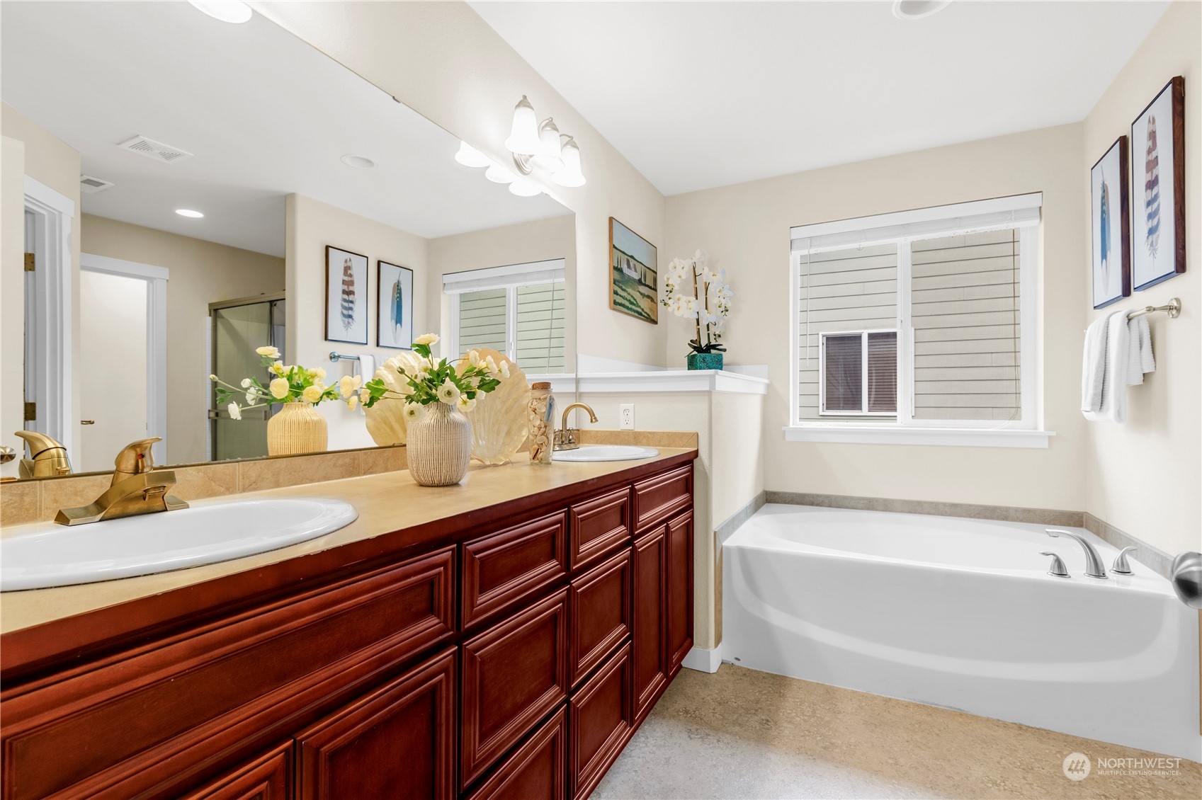 633 Ilwaco Place Northeast Renton, WA 98059 - Photo 19 of 30 Gallery Image 19