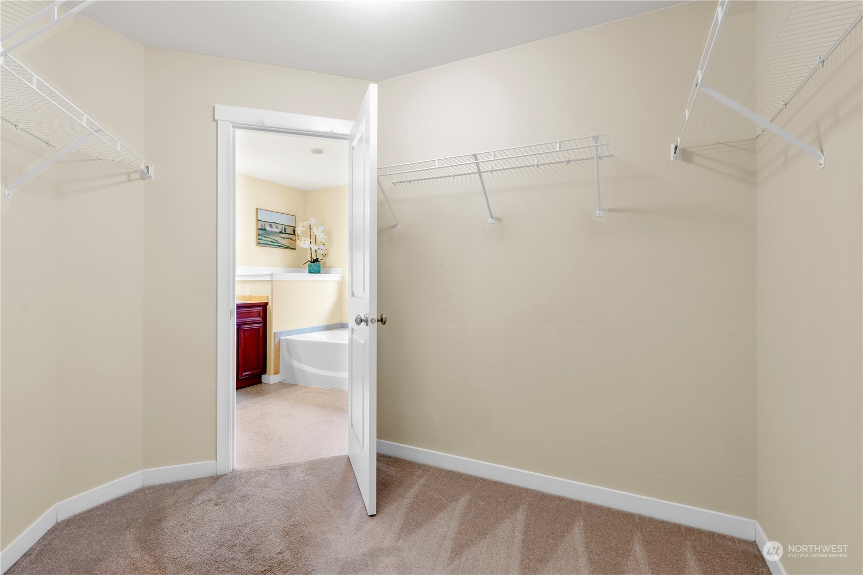 633 Ilwaco Place Northeast Renton, WA 98059 - Photo 22 of 30 Gallery Image 22
