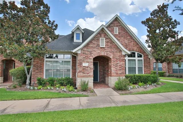 $2,600 | 17803 Skyline Arbor Terrace, Houston, TX 77094