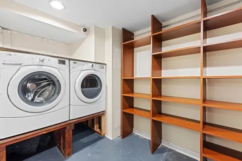 $999,000 | 368 7th Street, Unit 1, Jersey City, NJ 07302