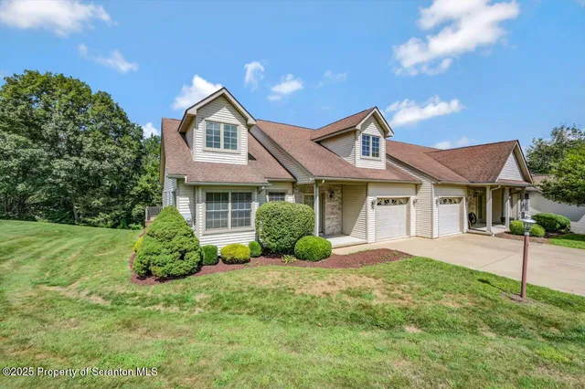 $424,900 | 150 Grandview Drive, Tunkhannock, PA 18657