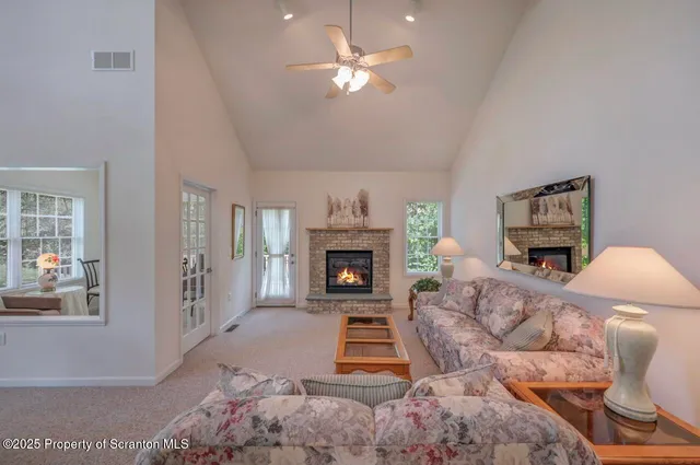 $424,900 | 150 Grandview Drive, Tunkhannock, PA 18657