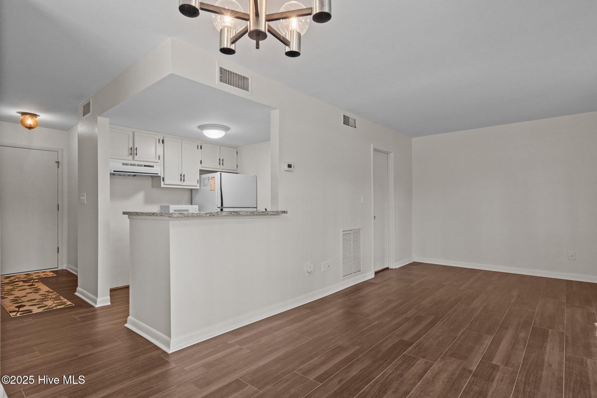 10 Pine Tree Road, Unit 108 Pinehurst, NC 28374 - Photo 36 of 43 Kitchen