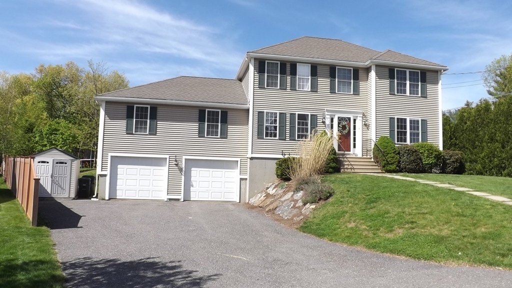 1 Red Barn Road Holden, MA 01520 - Photo 2 of 30