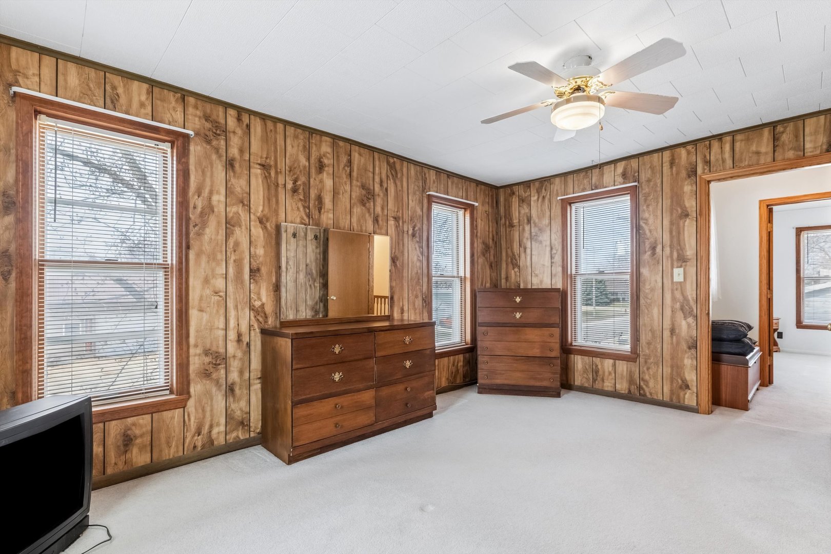 311 Broad Street Sabula, IA 52070 - Photo 22 of 35