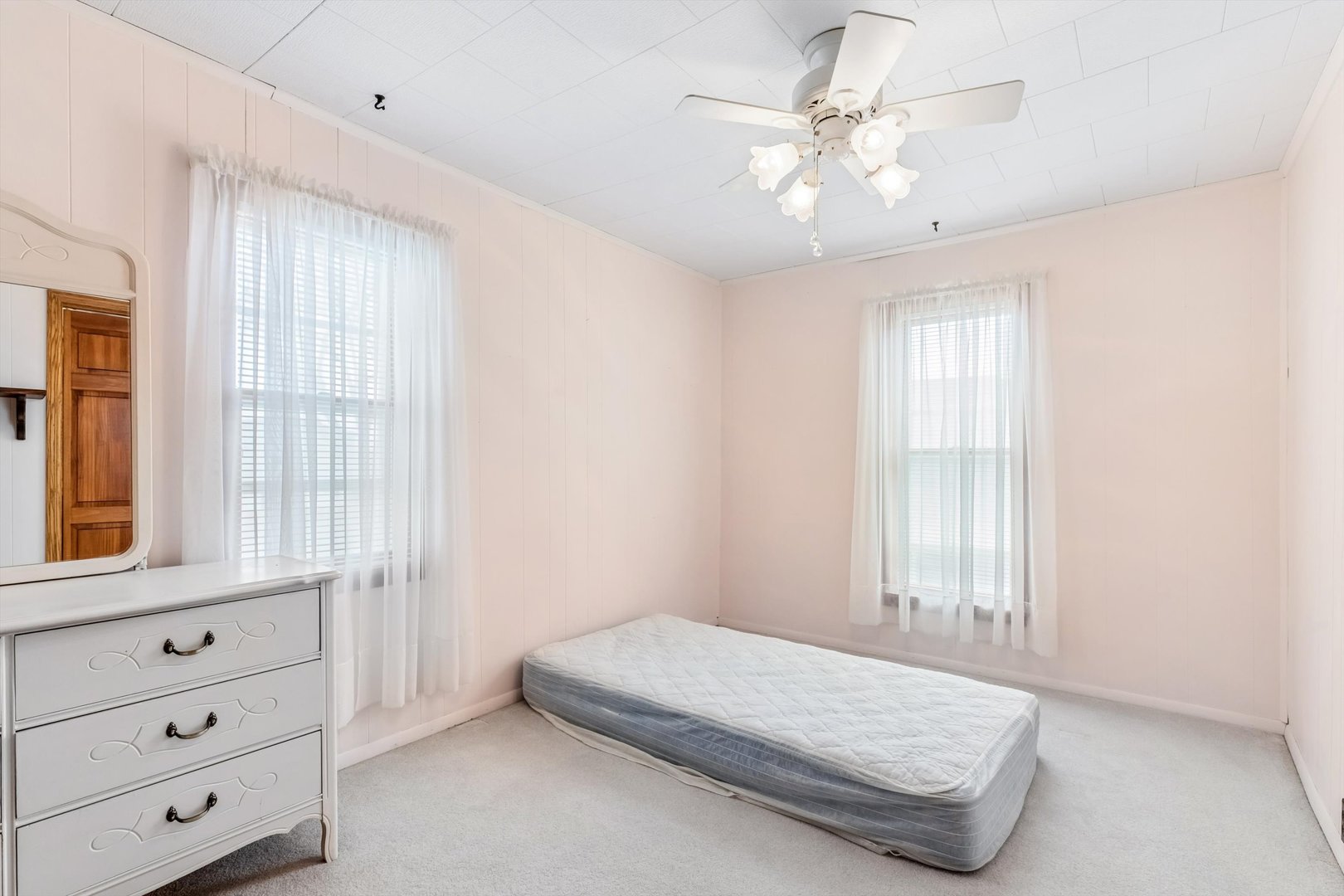 311 Broad Street Sabula, IA 52070 - Photo 23 of 35