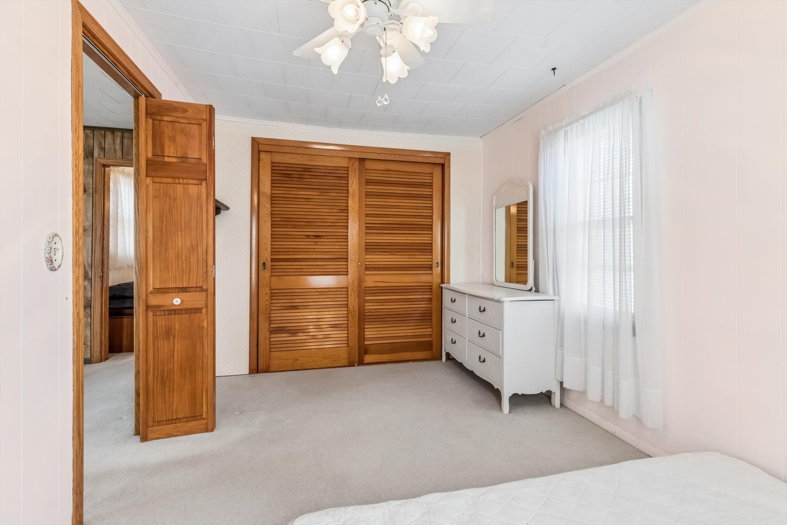 311 Broad Street Sabula, IA 52070 - Photo 24 of 35