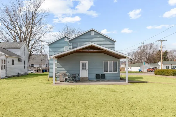 $179,900 | 311 Broad Street, Sabula, IA 52070
