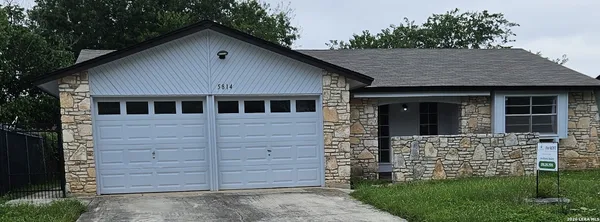 $1,425 | 5814 Cliffmont Drive, San Antonio, TX 78250