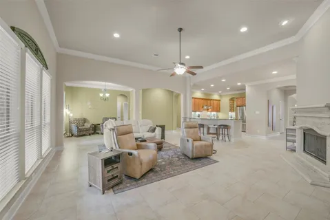 $685,000 | 21214 Redcrest Manor Drive, Richmond, TX 77406