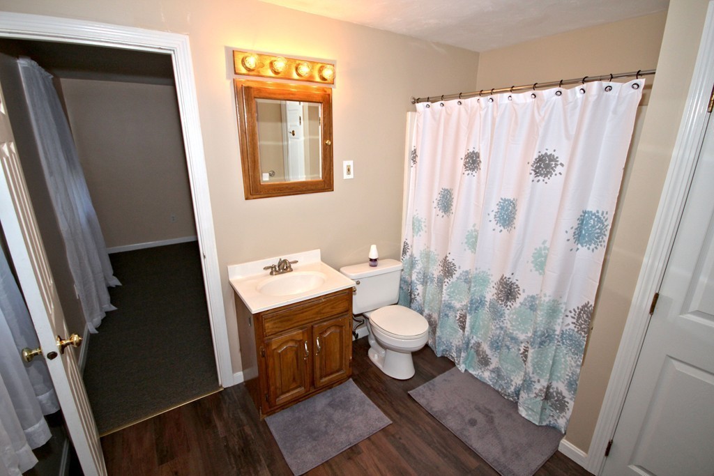 40 Reeds Lane Holbrook, MA 02343 - Photo 18 of 20 Gallery Image 18